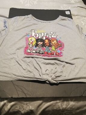 Bratz Inspired Graphic Tie-Front Tee - Light Gray Size 3x